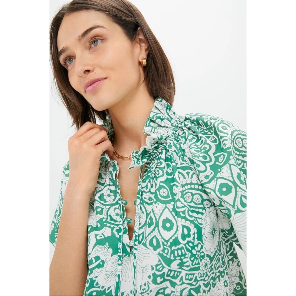 Tuckernuck Green and White Floral Print Ruffle Neck Top - Picture 2 of 11